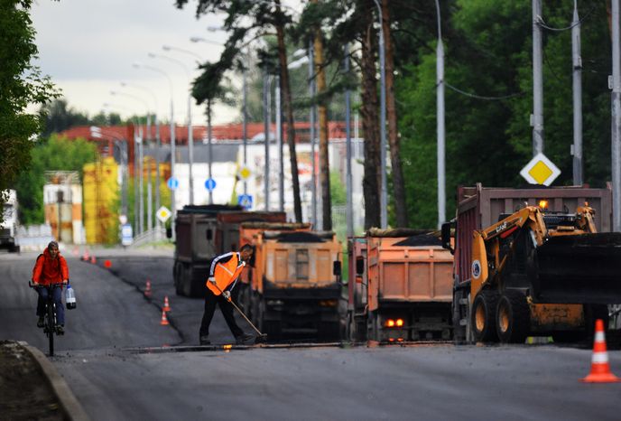 Укладка асфальтного полотна в Троицке