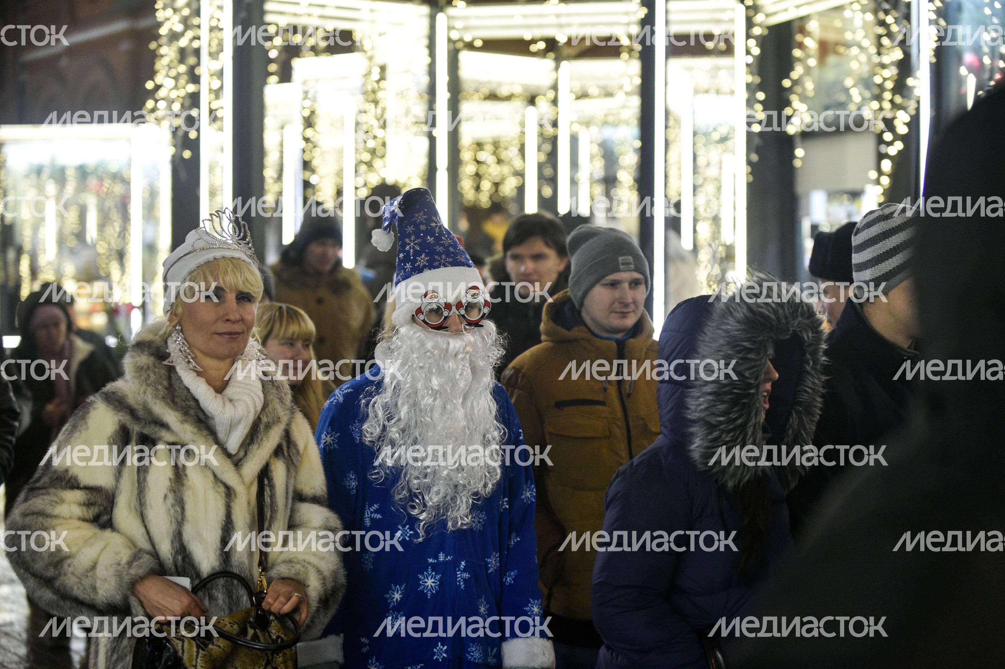 Как москвичи встречали 2017 год на Красной площади