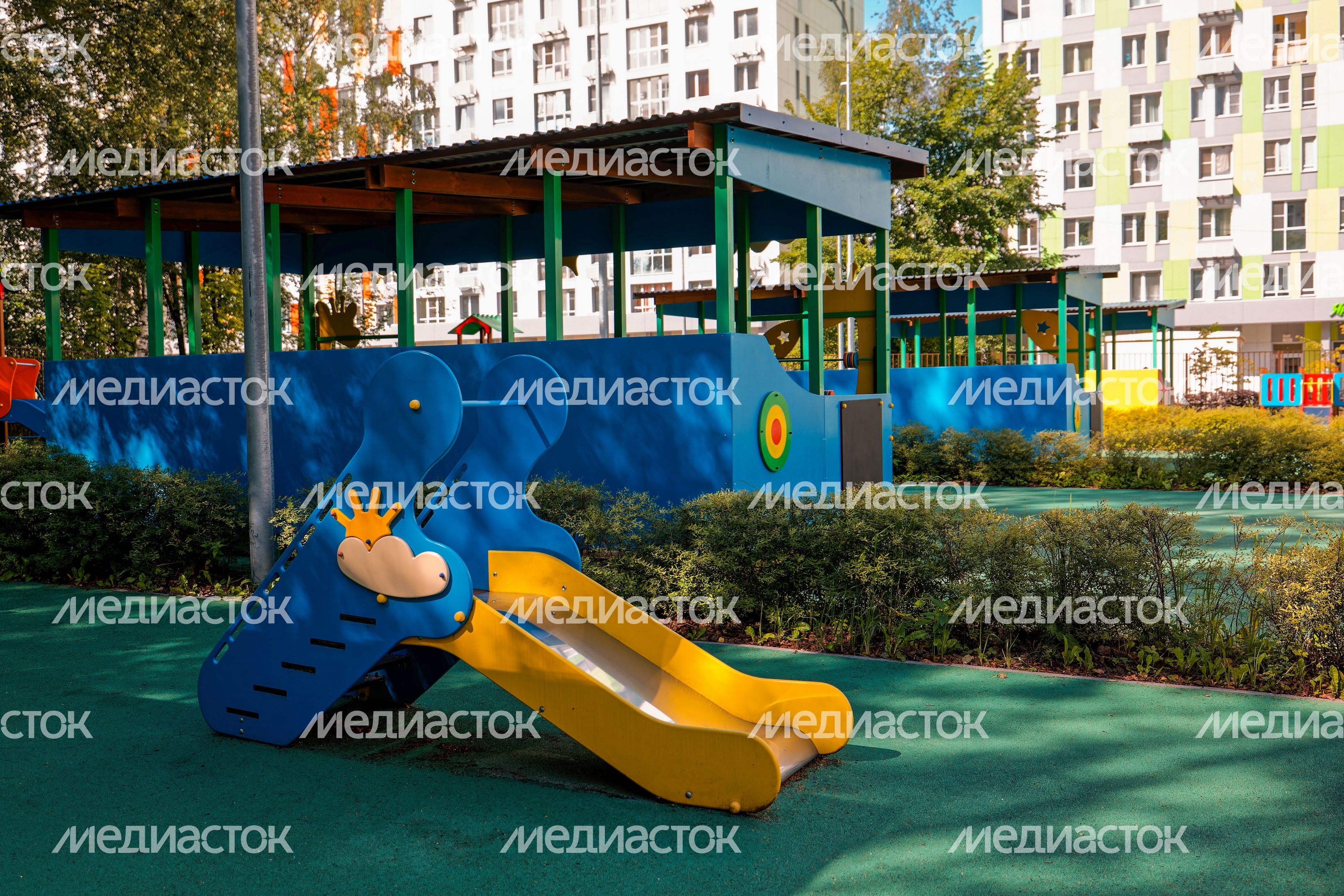 Игровая площадка в новом детском саду «Серебряные росы» в поселке Андреевка Игровая площадка в новом детском саду «Серебряные росы» в поселке Андреевка