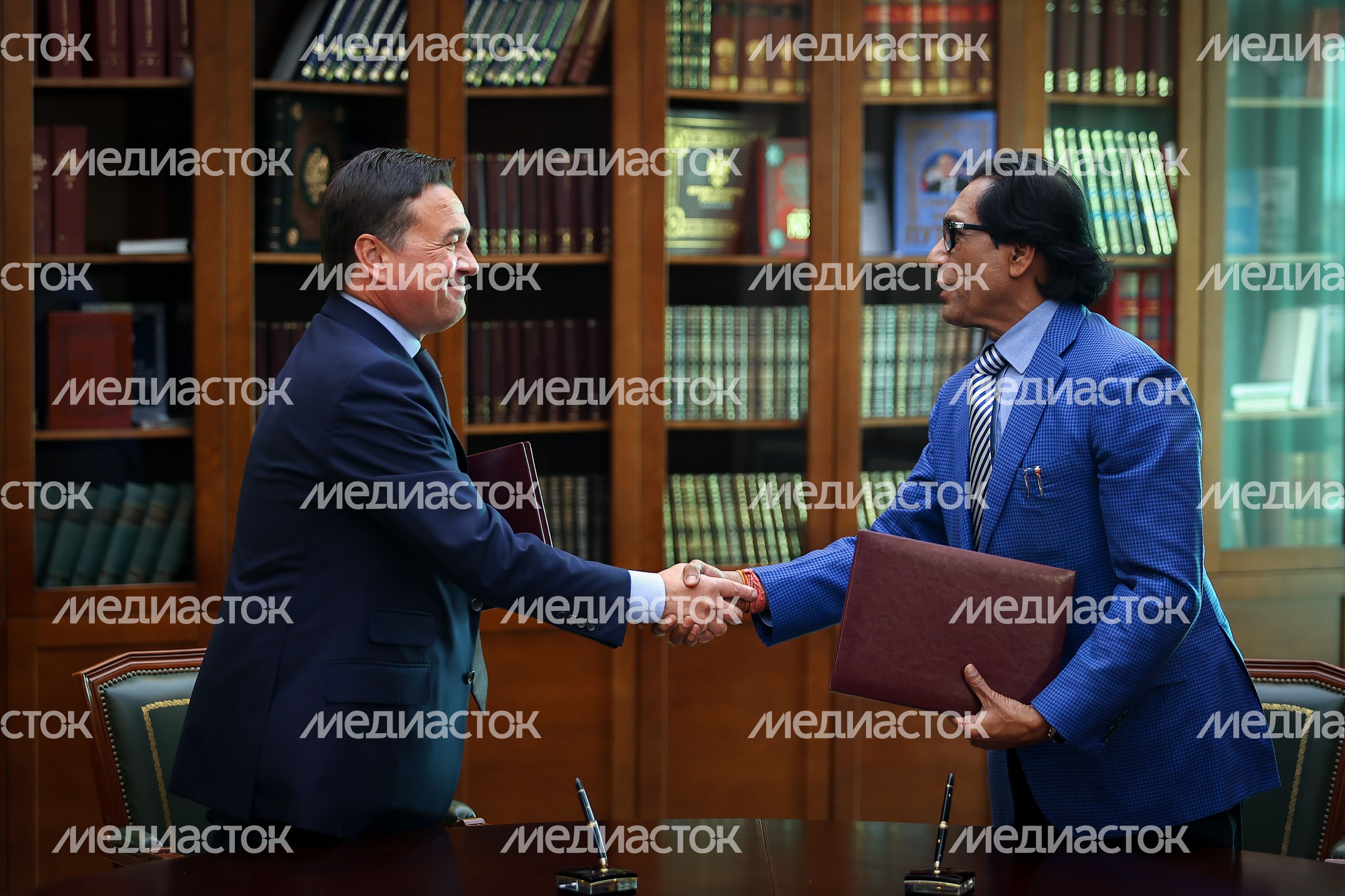 Встреча Губернатора Подмосковья с управляющим директором «Uflex Group» Ашоком Чатурведи