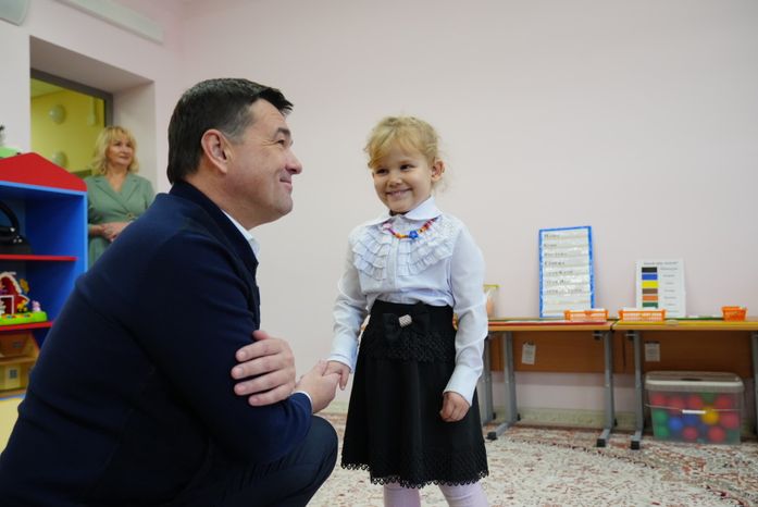 Посещение интерната для обучения слепоглухих детей и молодых инвалидов в Сергиево-Посадском округе Губернатором Подмосковья