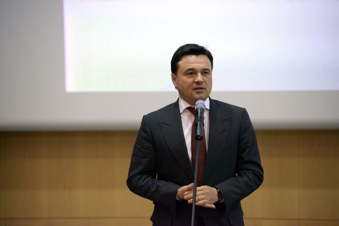 А. Воробьев поздравил работников налоговых органов