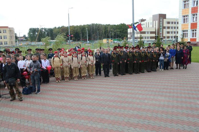 Воробьев принял участи в открытии ЖК для военнослужащих и ознакомился со строительством транспортных развязок в Балашихе