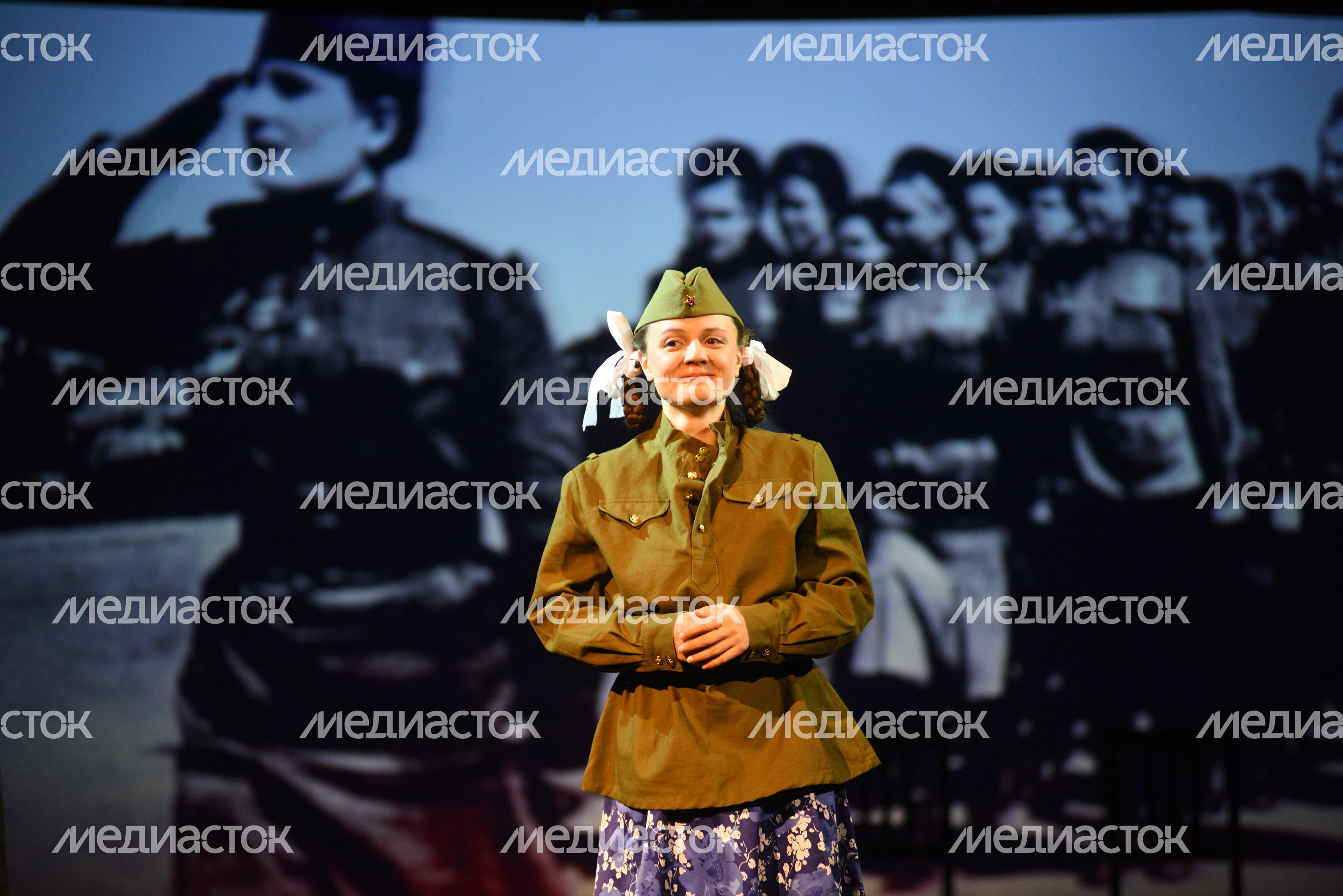 Премьера спектакля «Про мою маму и про меня» в МОГТЮЗ Премьера спектакля «Про мою маму и про меня» в МОГТЮЗ