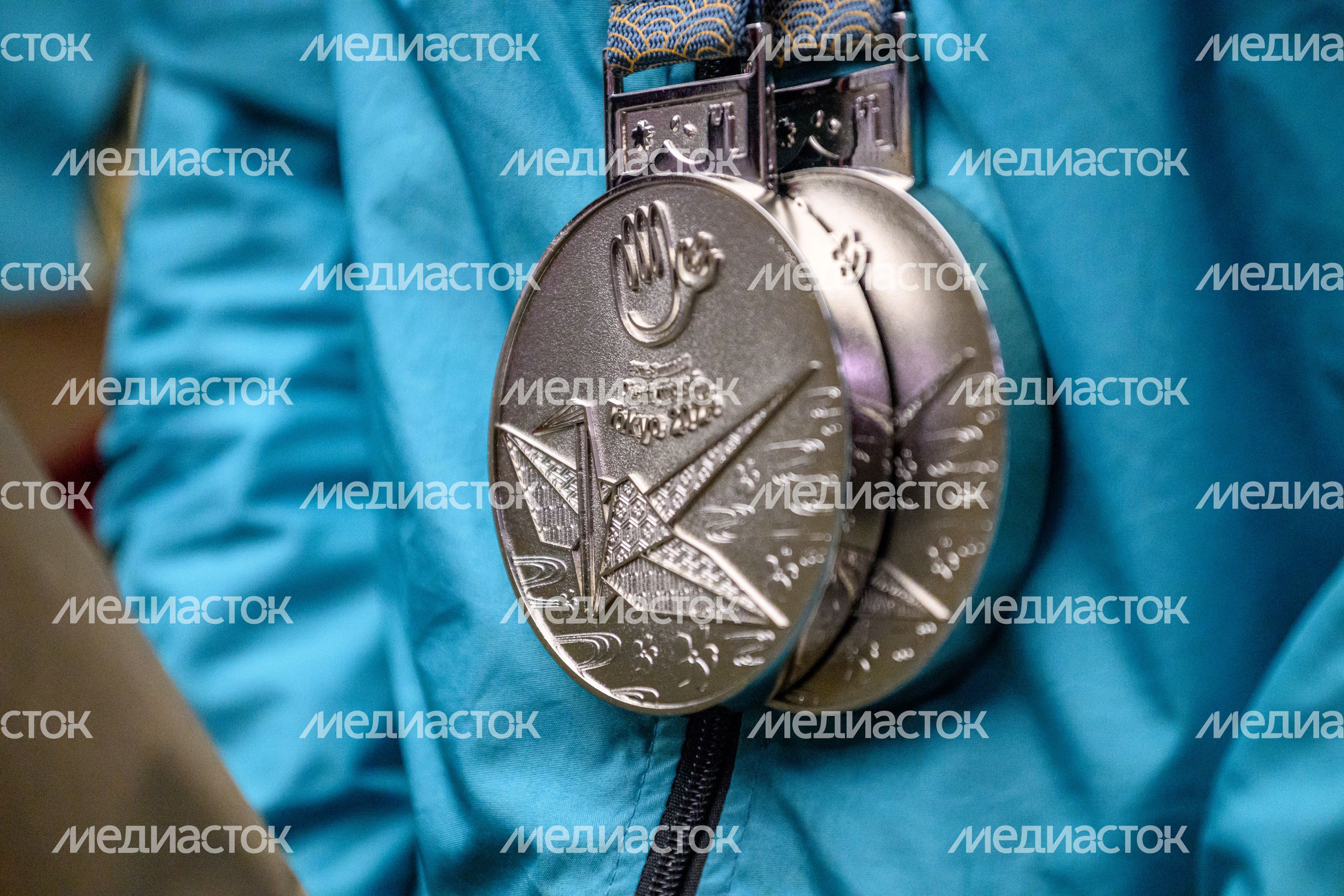 Встреча российской делегации в Шереметьево, вернувшейся с XXV Летних Сурдлимпийских игр в Токио Встреча российской делегации в Шереметьево, вернувшейся с XXV Летних Сурдлимпийских игр в Токио