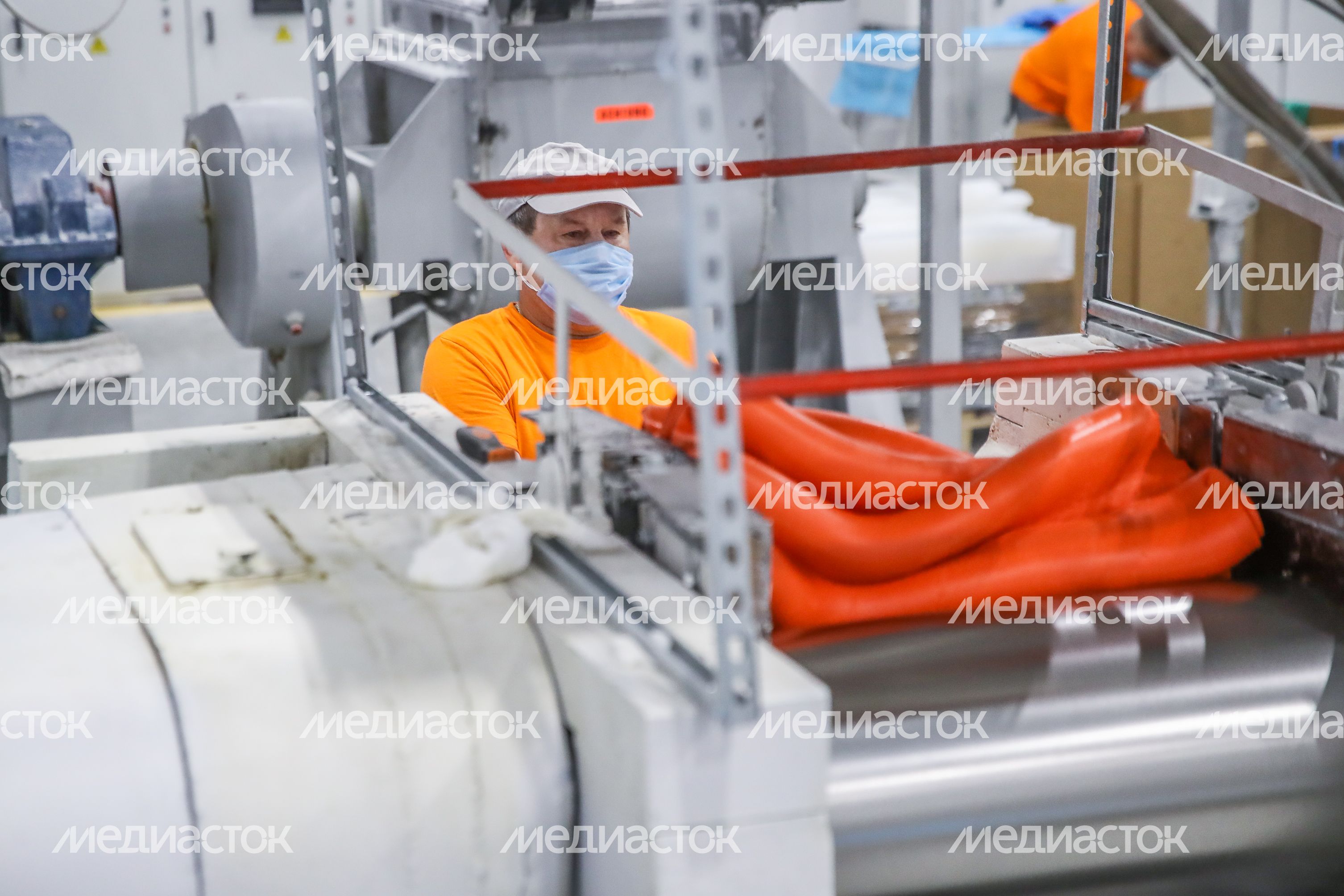 Открытие губернатором Подмосковья производственно-складского комплекса Industrial Сity в Подольске