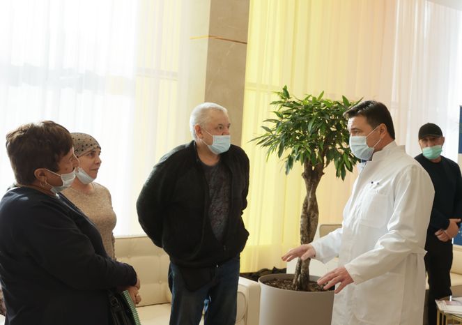 Андрей Воробьев и Валентина Матвиенко посетили Институт ядерной медицины в Химках