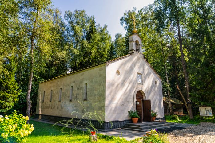 Церковь Серафима Саровского в поселе Горки-10 в Одинцовском округе