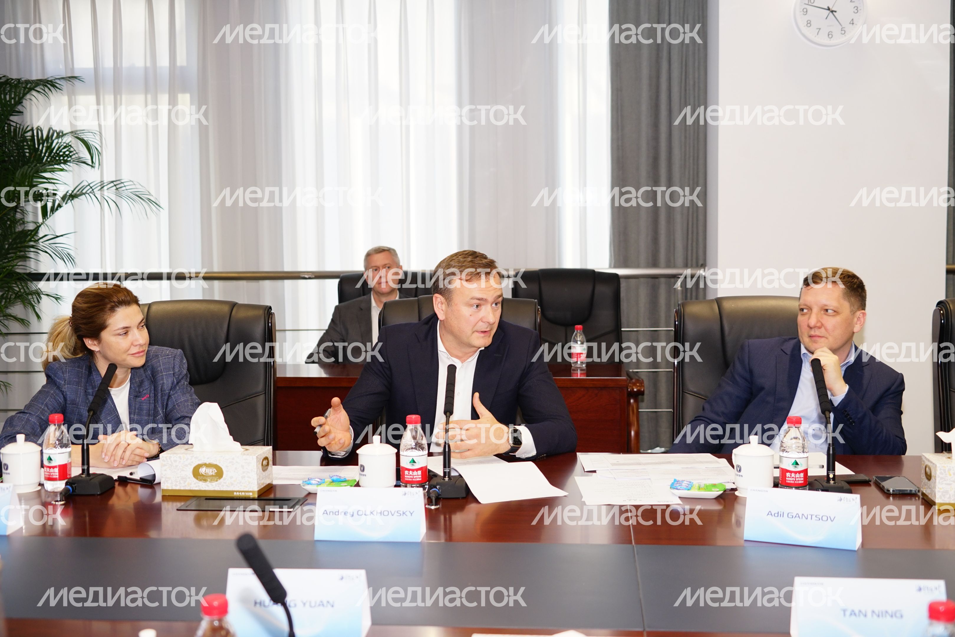 Посещение автозавода Changan Automobile Group в Китае Губернатором Подмосковья Посещение автозавода Changan Automobile Group в Китае Губернатором Подмосковья