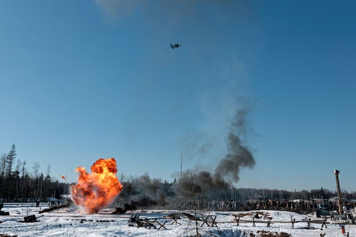 Военно-историческая реконструкция битвы за Сталинград у храма ВС РФ в Кубинке