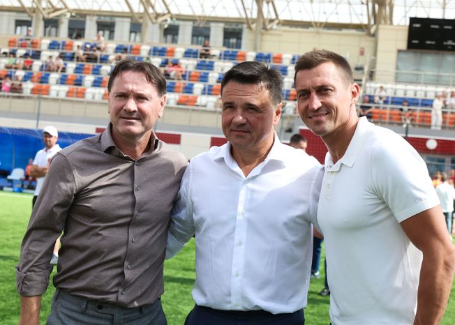 Андрей Воробьев поздравил жителей Подмосковья с Днем физкультурника
