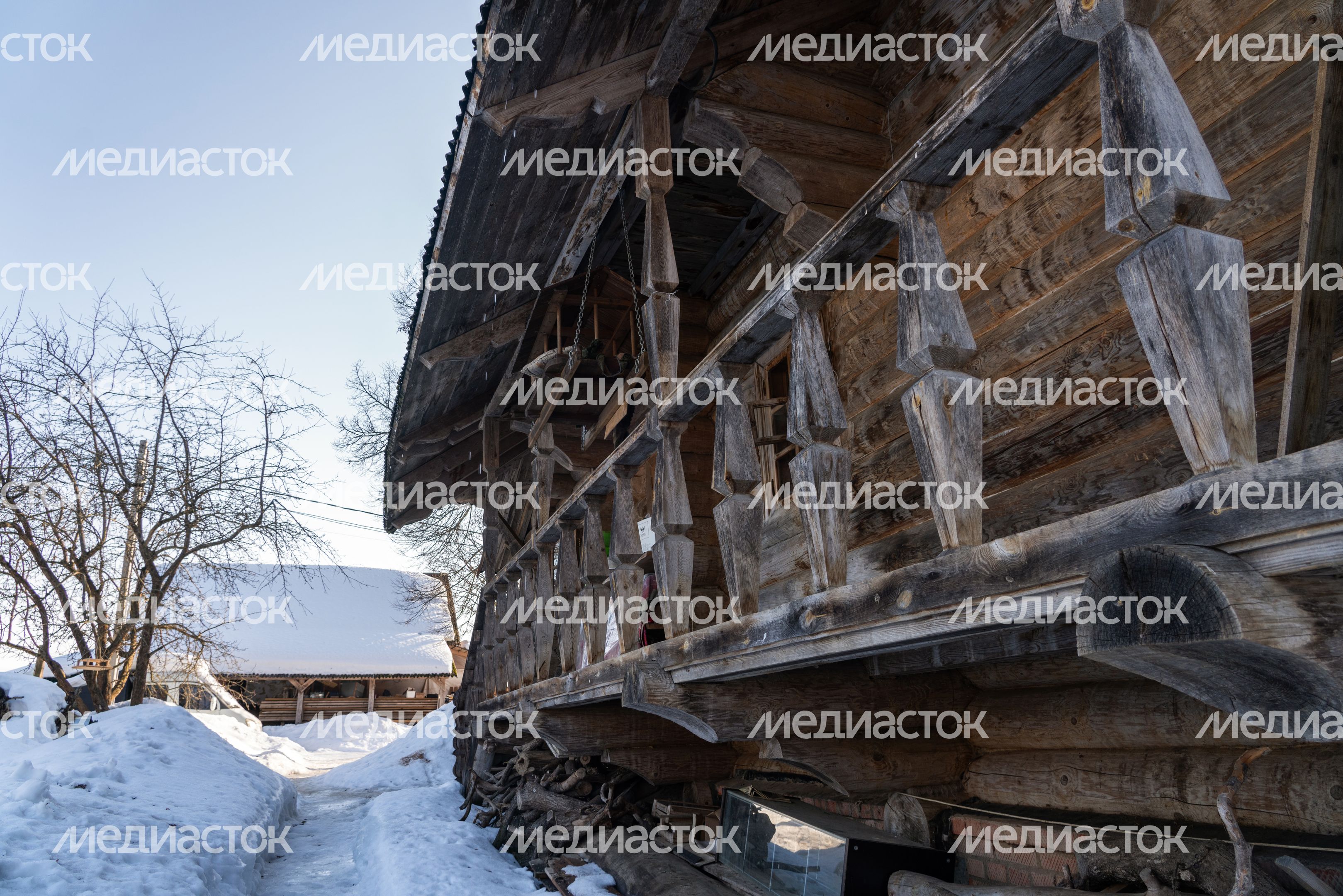 Истра. Хижина Хагрида в деревне Огарково Истра. Хижина Хагрида в деревне Огарково