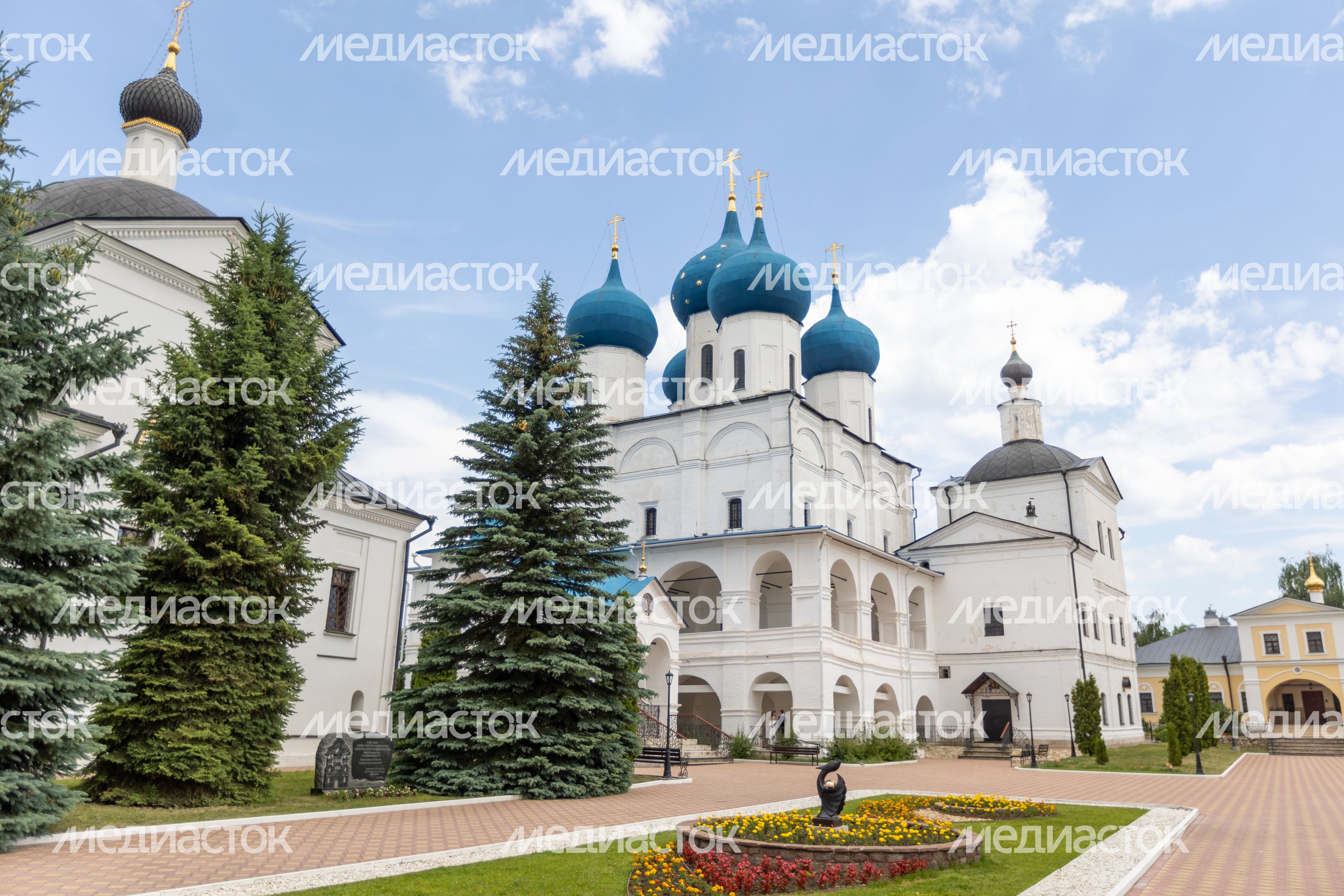 Серпухов. Высоцкий мужской монастырь Серпухов. Высоцкий мужской монастырь
