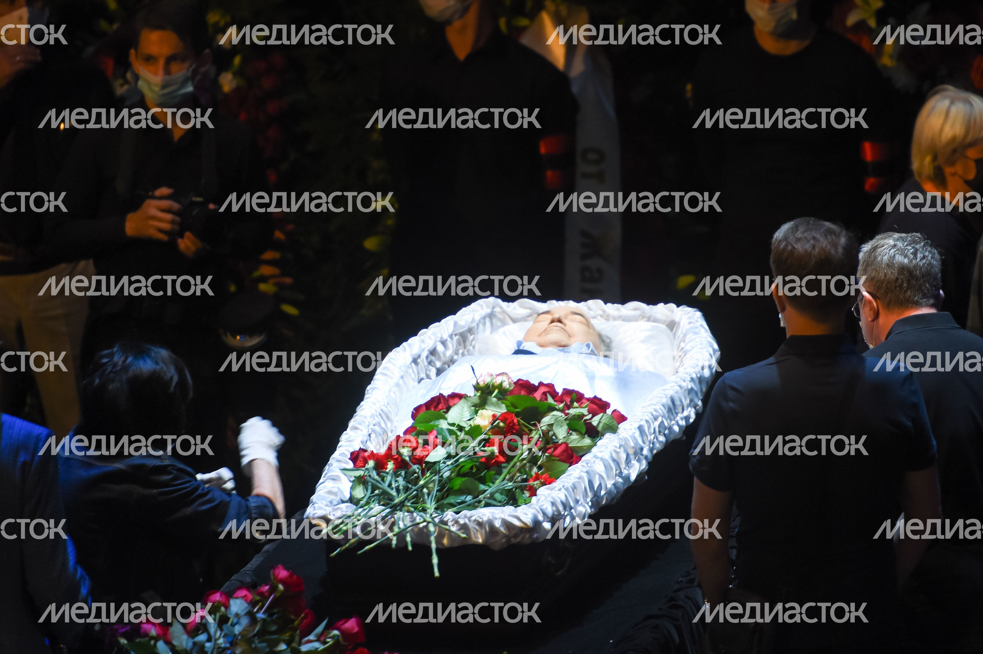 Церемония прощания с Николаем Губенко