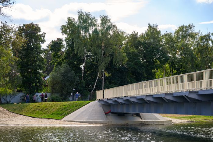 Новый Телешовский мост через реку Македонку в Малаховке округа Люберцы
