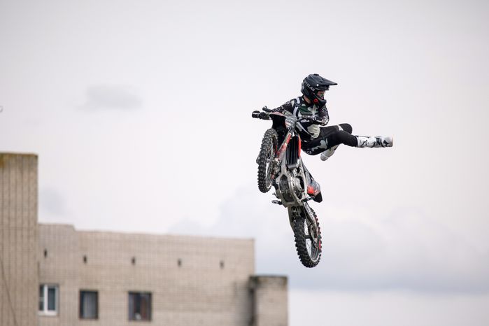 Шоу команды мотофристайла FMX13 в Лобне