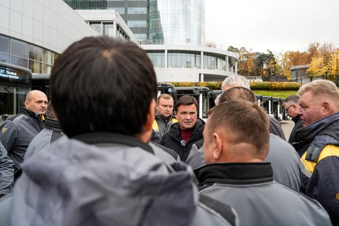 Андрей Воробьев передал партию новых автобусов округам Подмосковья