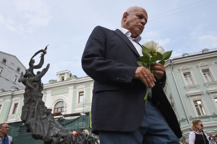 Митинг «Без слов» в память о жертвах трагедии в Беслане прошел в Москве