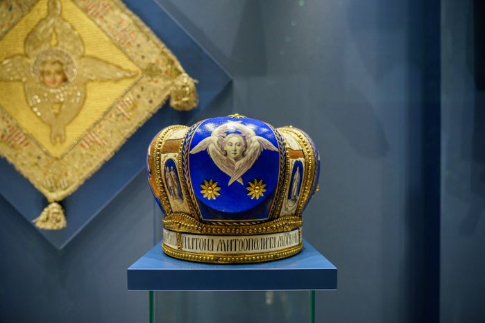 Выставка «Реликвии и сокровища Троице-Сергиева монастыря 11-17 вв.» в Ризнице Троице-Сергиевой лавры