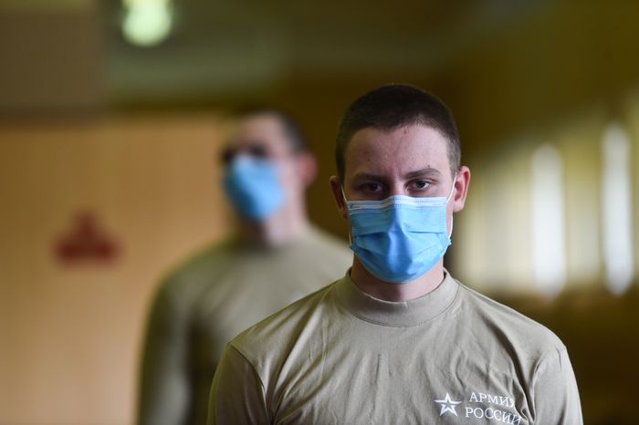 Отправка призывников к местам прохождения военной службы с городского сборного пункта Военного комиссариата города Москвы