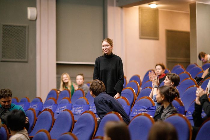 Московский губернский театр. Инклюзивные эскизы «Внимание. Театр»