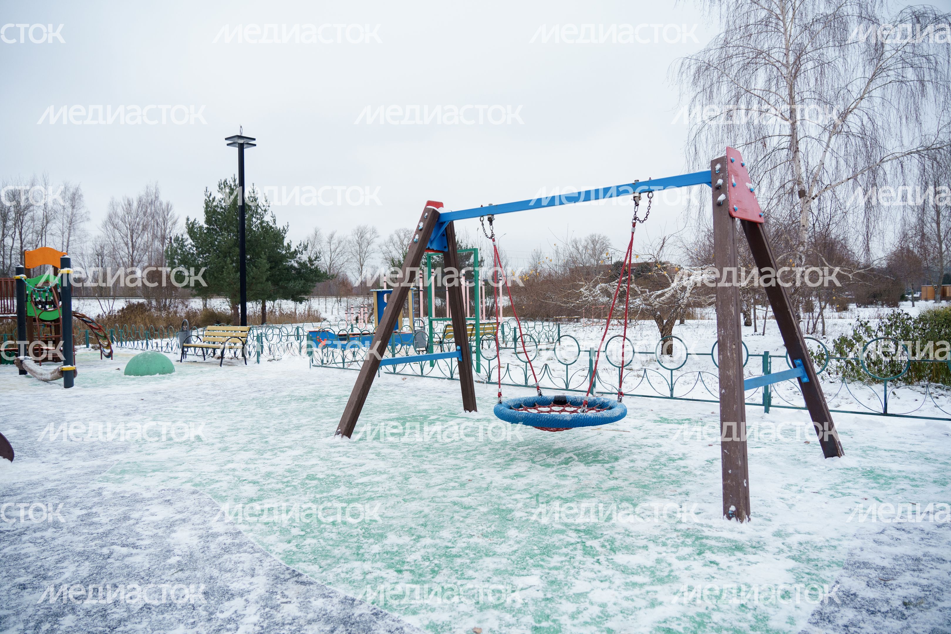 Дубна. Парк семейного отдыха. Зима