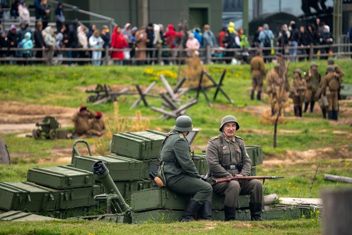 Военно-историческая реконструкция «Штурм Кенигсберга» в День Победы в парке «Патриот» Одинцовского округа