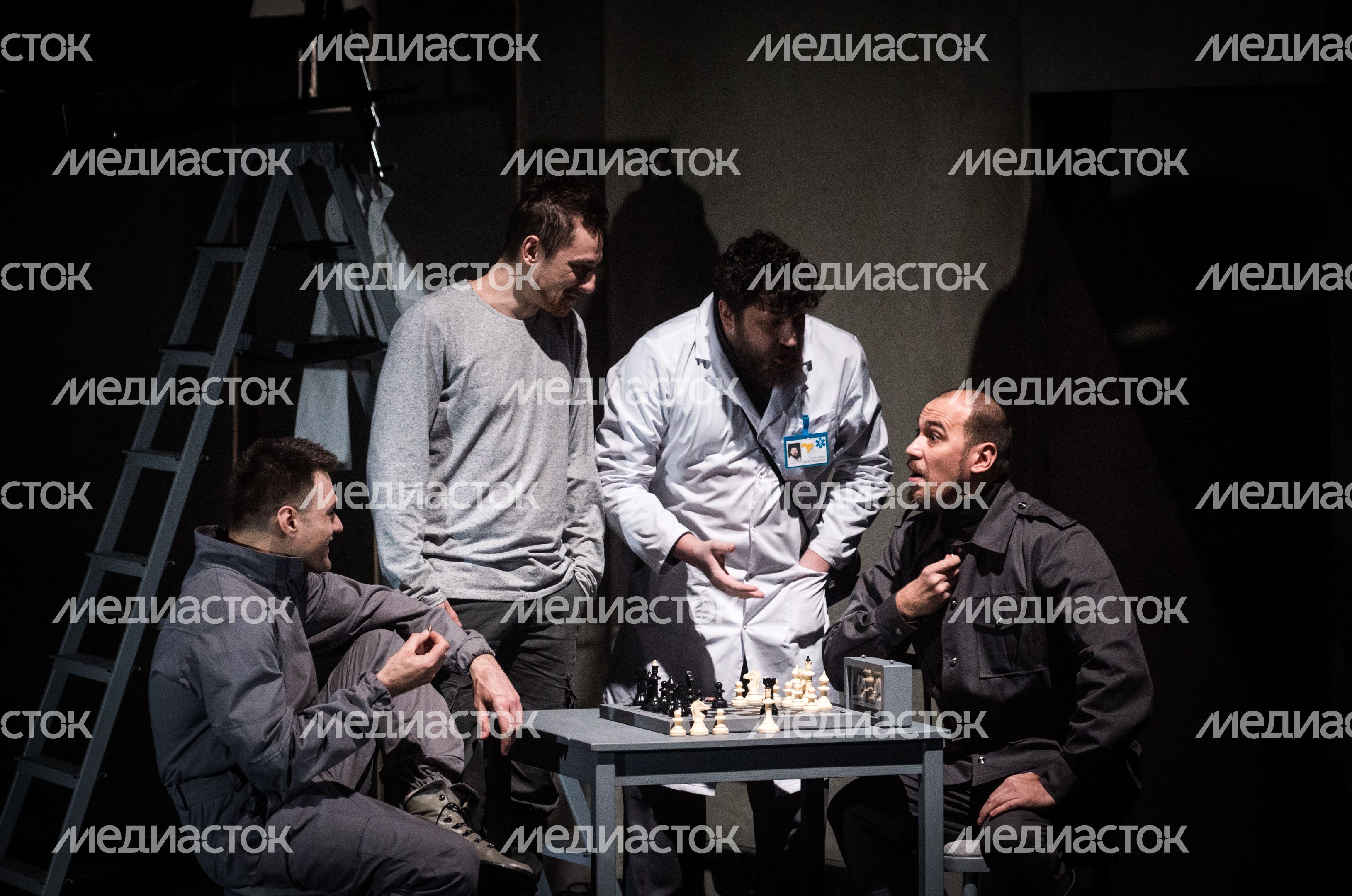 Спектакль «Сердце матери» в Московском Губернском театре