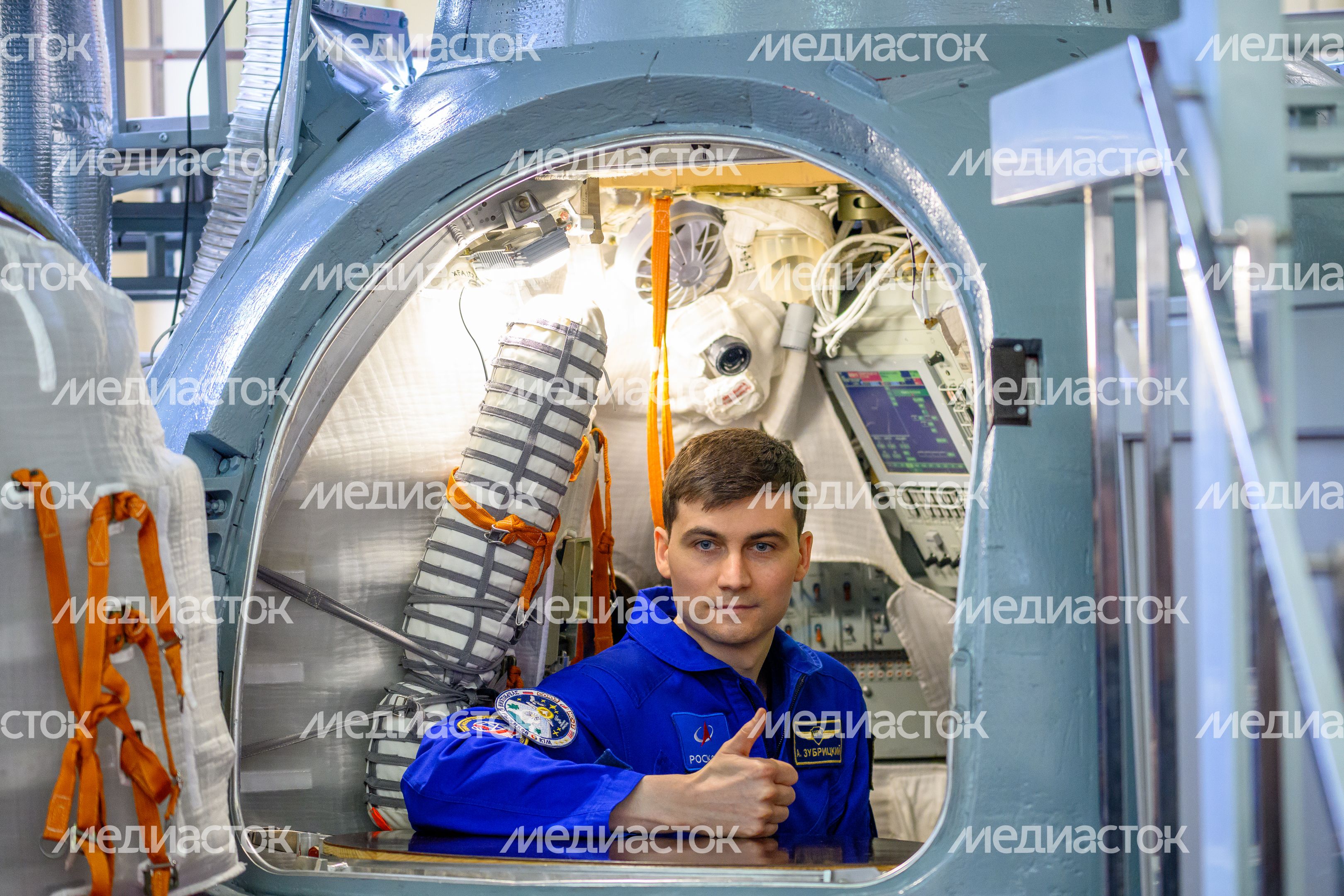Космонавт Алексей Зубрицкий рассказал, как проходит отбор кандидатов в отряд космонавтов Роскосмоса Космонавт Алексей Зубрицкий рассказал, как проходит отбор кандидатов в отряд космонавтов Роскосмоса