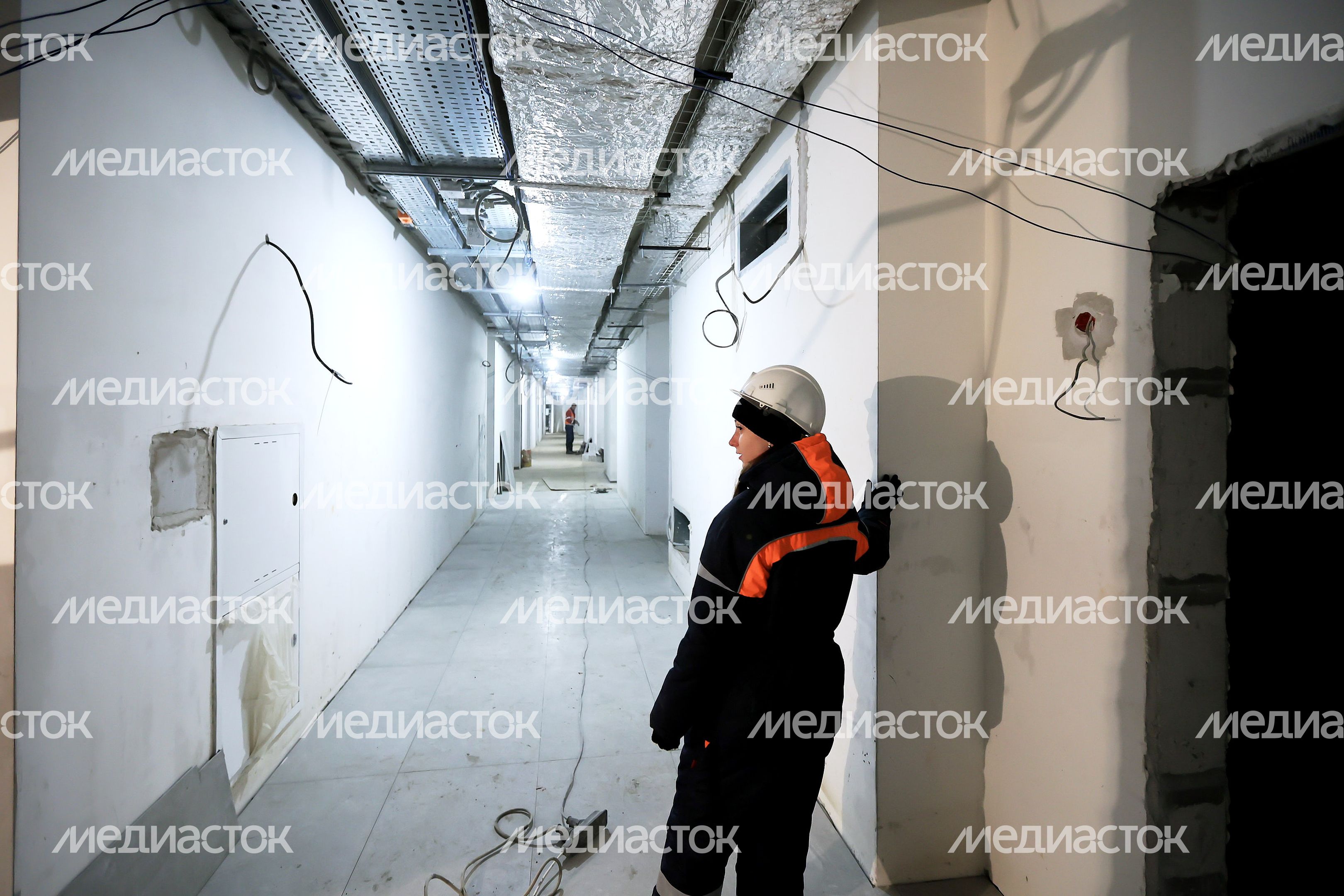 Проверка хода работ в будущем кампусе для проживания и детском технопарке на базе Физтех-лицея им. П.Л. Капицы Губернатором Подмосковья