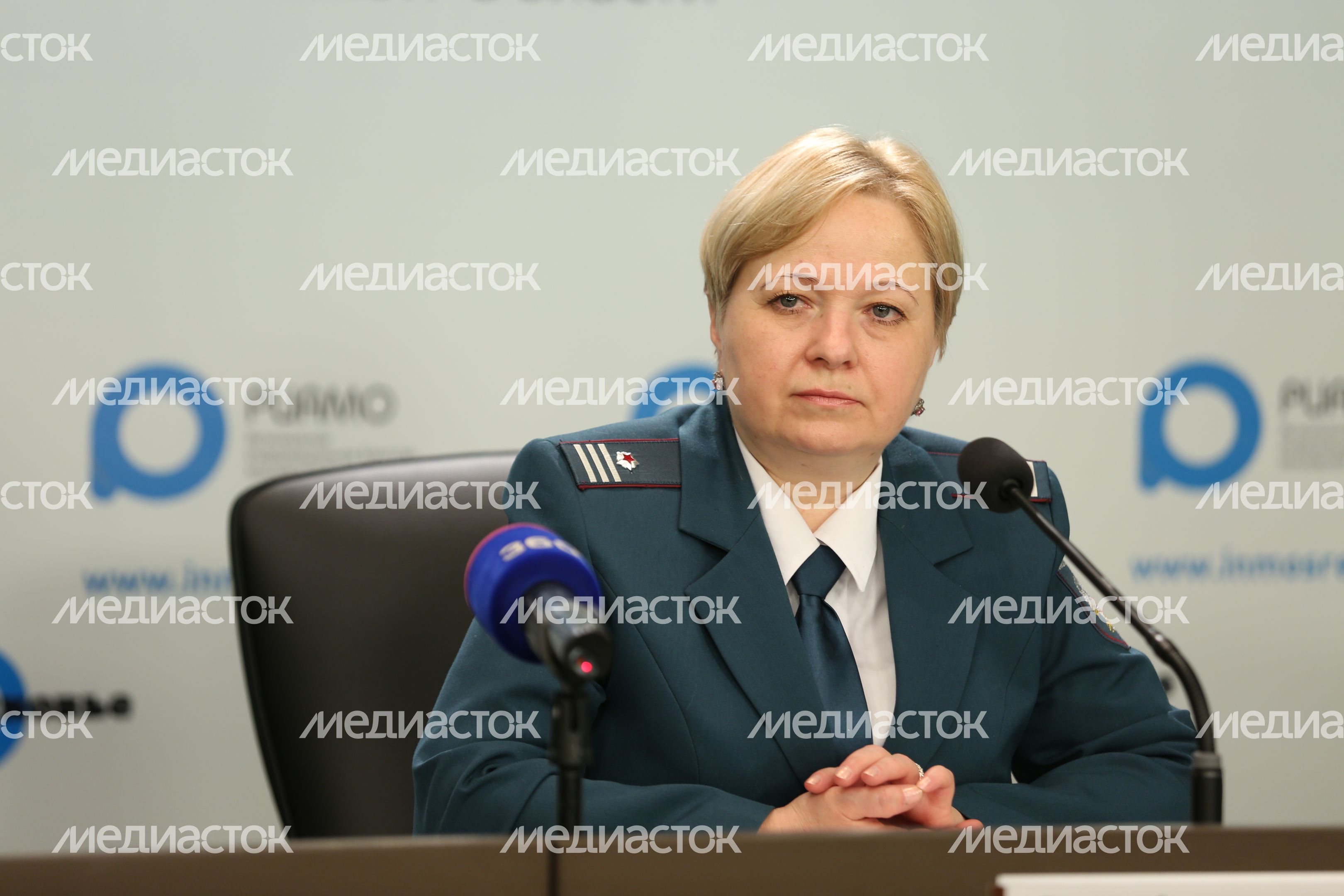 Пресс-конференция Елены Глазуновой в РИАМО