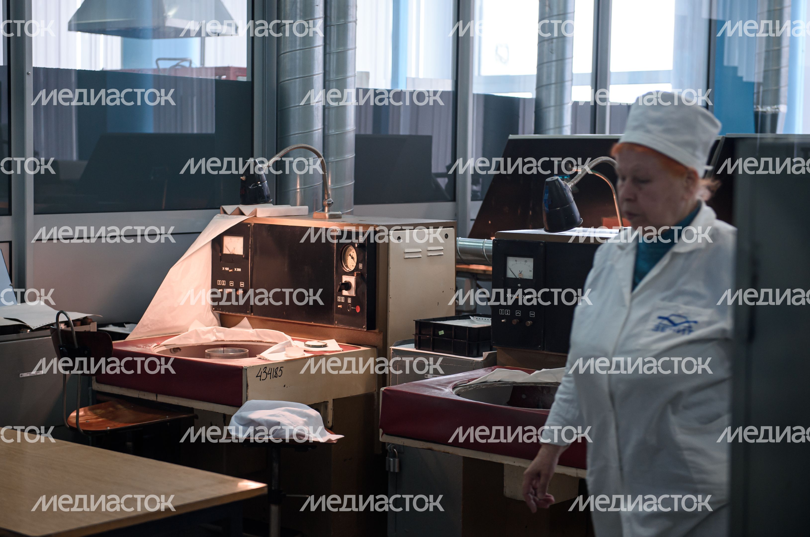 Рабочие моменты завода «Зенит»