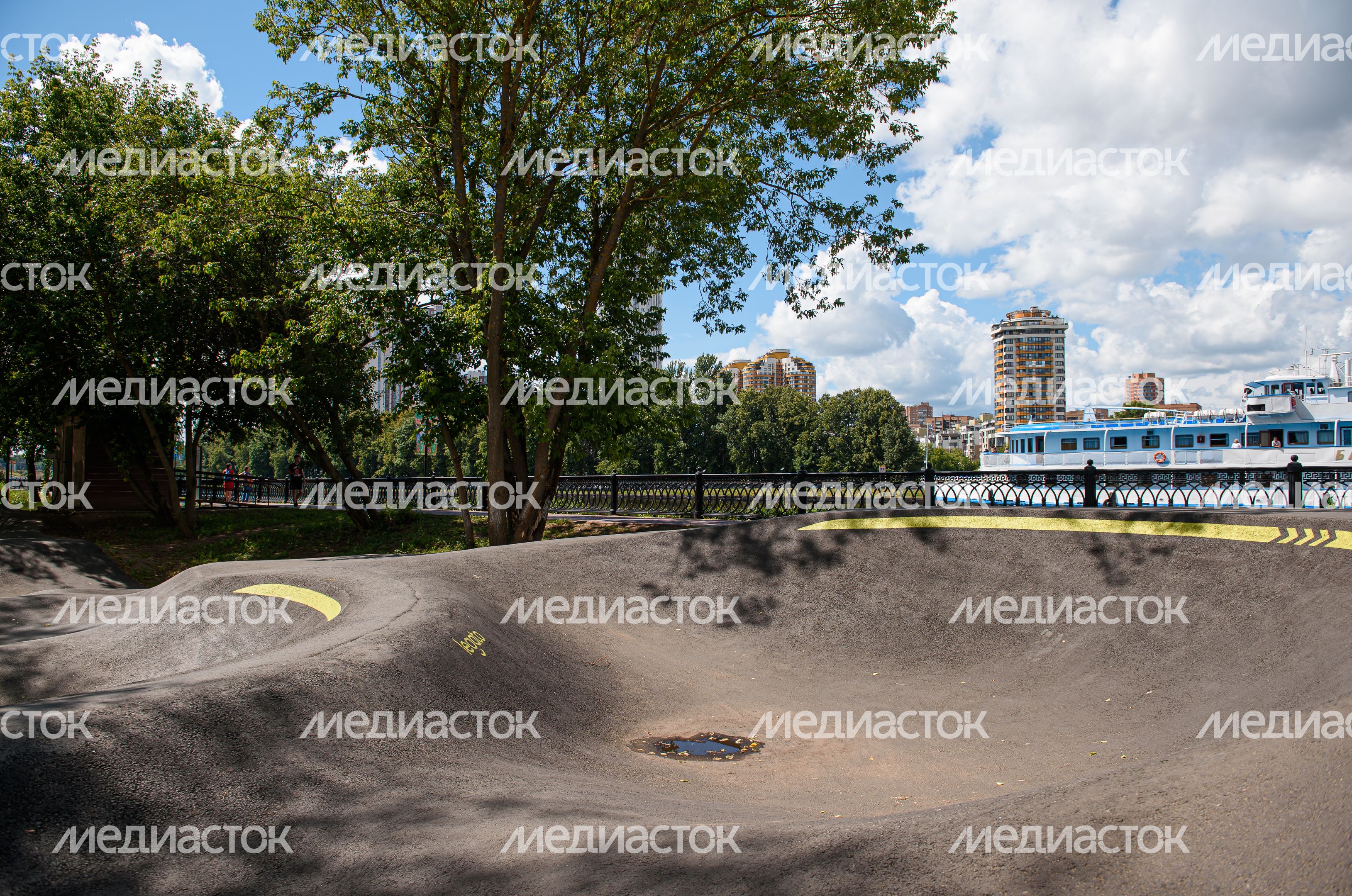 Летние виды Парка Экоберег