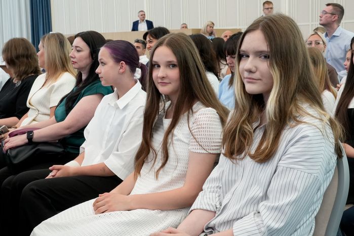 Юным жителям Подмосковья вручили первые паспорта гражданина РФ