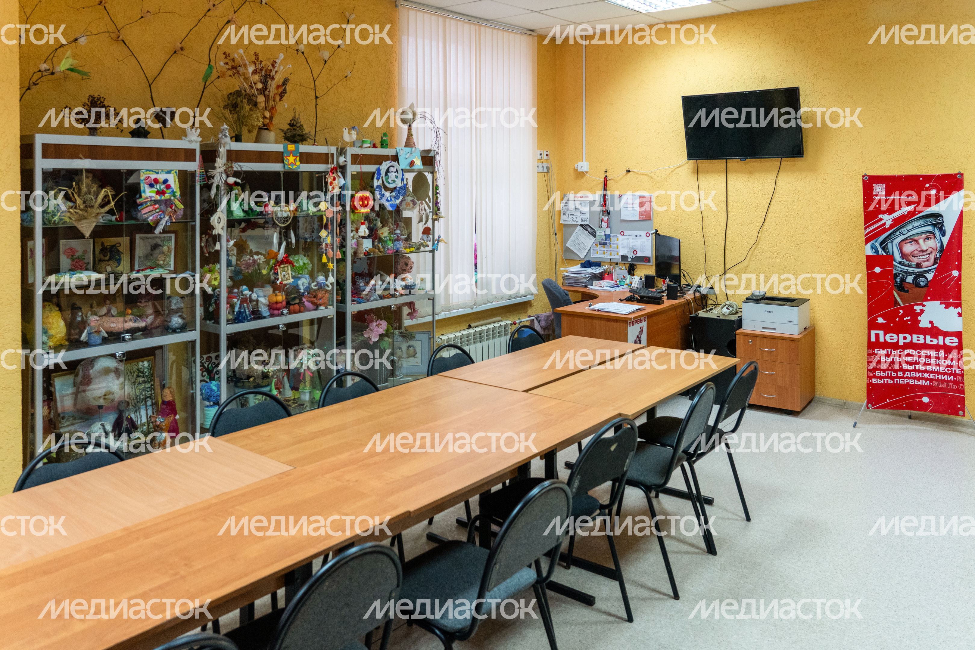 Вендинговый автомат в буфете Центра культурного развития «Вертикаль» в Пущино Вендинговый автомат в буфете Центра культурного развития «Вертикаль» в Пущино