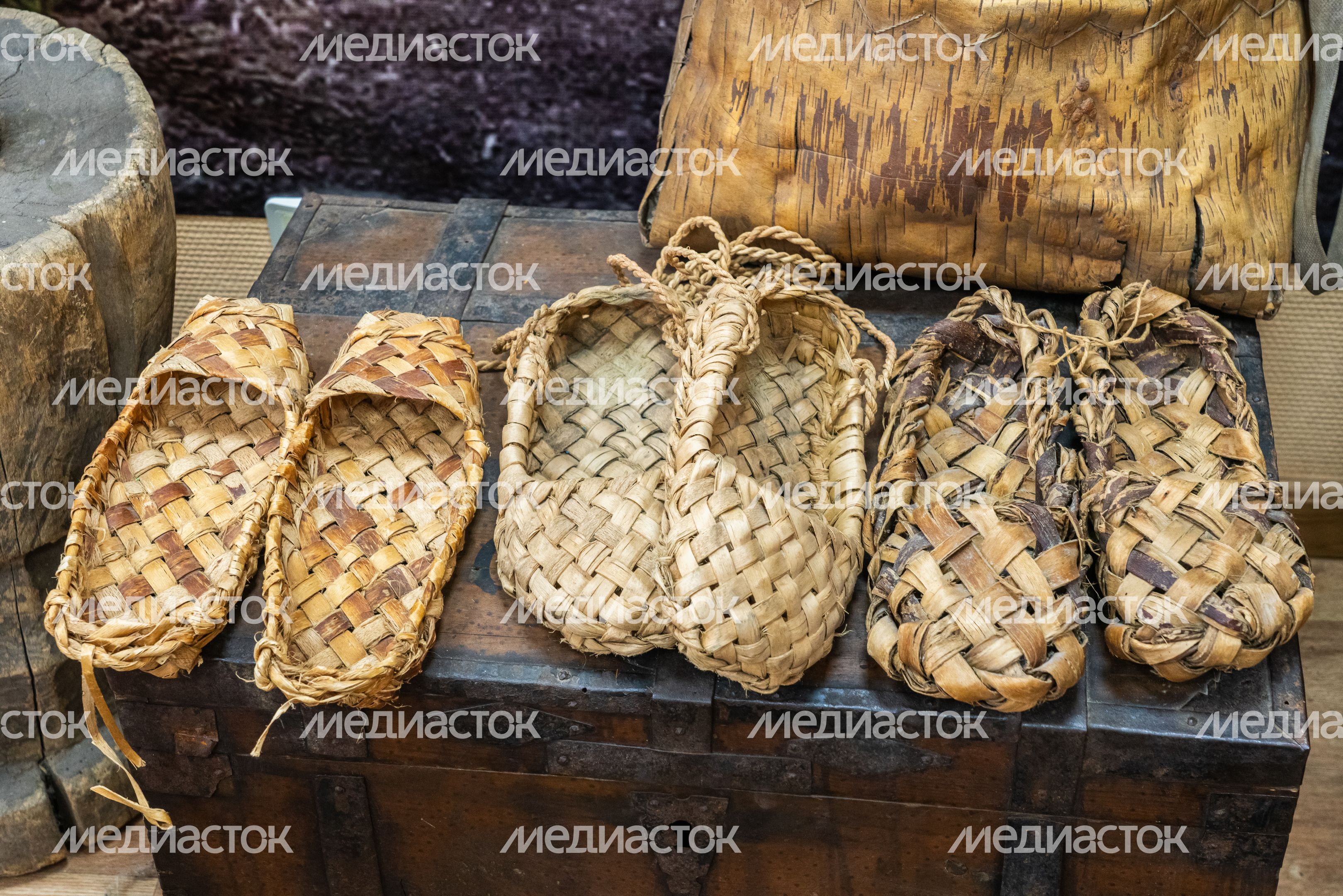 Можайский культурно-досуговый центр. Выставочный отдел Можайский культурно-досуговый центр. Выставочный отдел