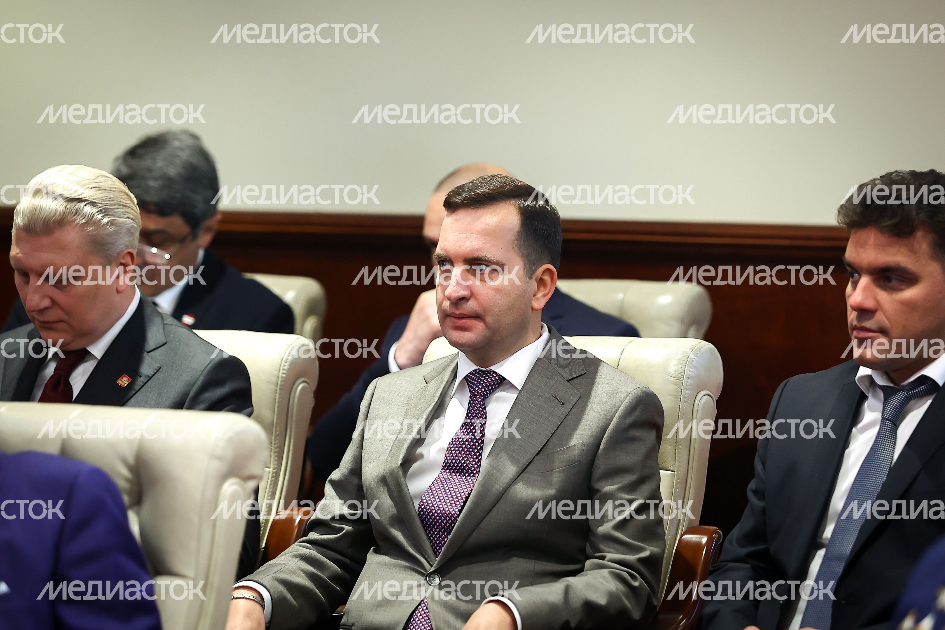 Поздравление жителей Московской области с Днем России Губернатором Подмосковья