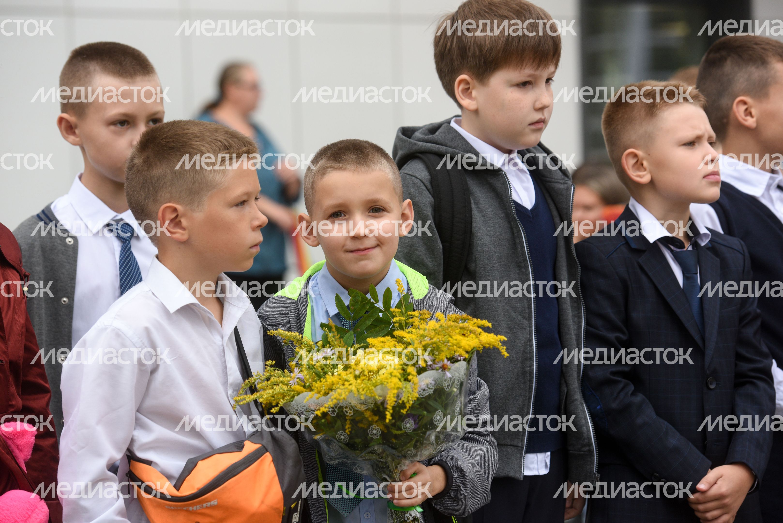 День знаний в общеобразовательной школе № 8 в городском округе Балашиха
