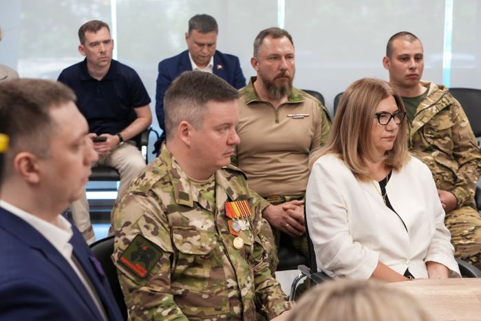 Встреча с участниками СВО - победителями предварительного голосования "Единой России"
