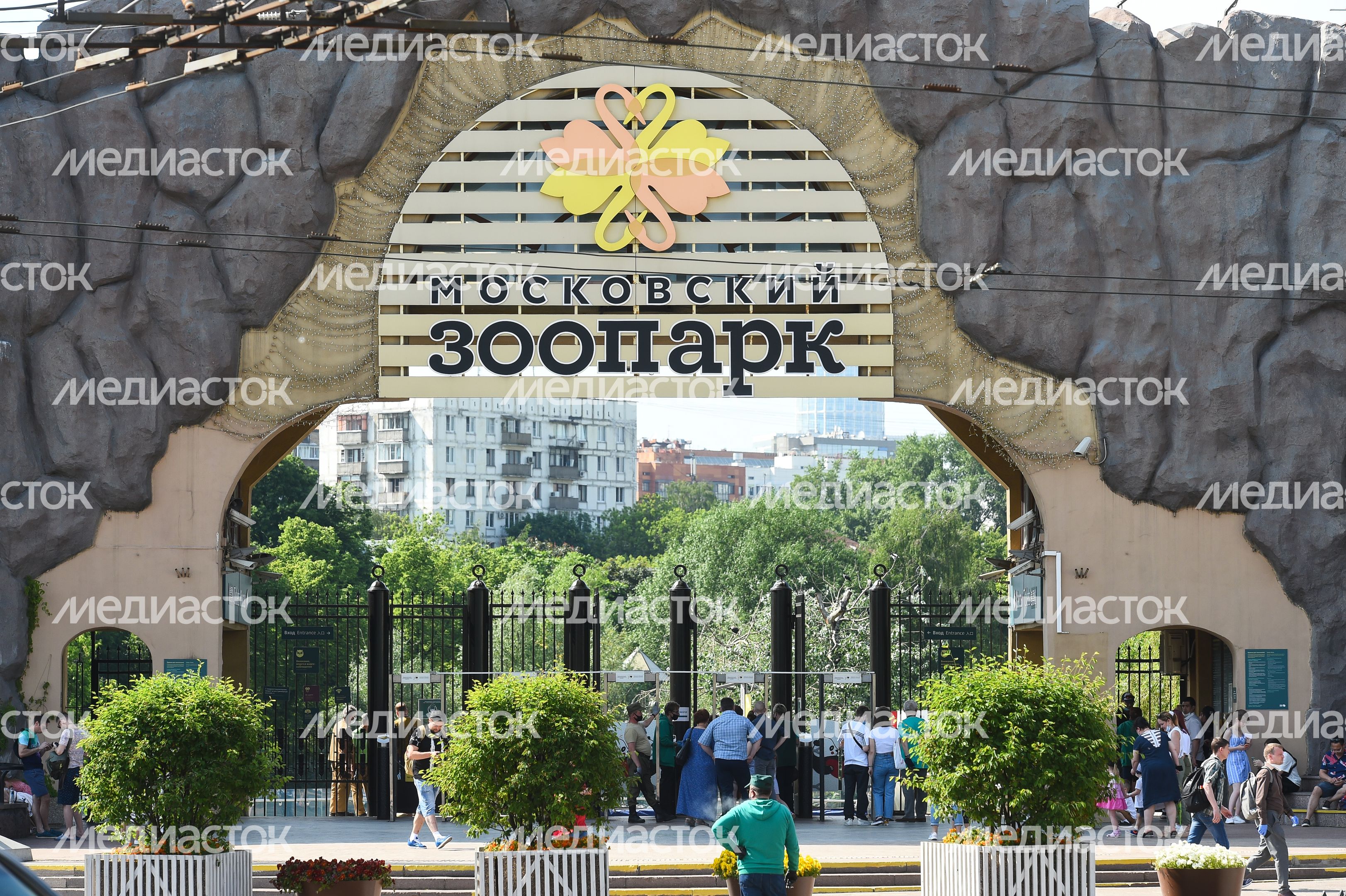 Новый этап снятия ограничений из-за коронавируса в Москве