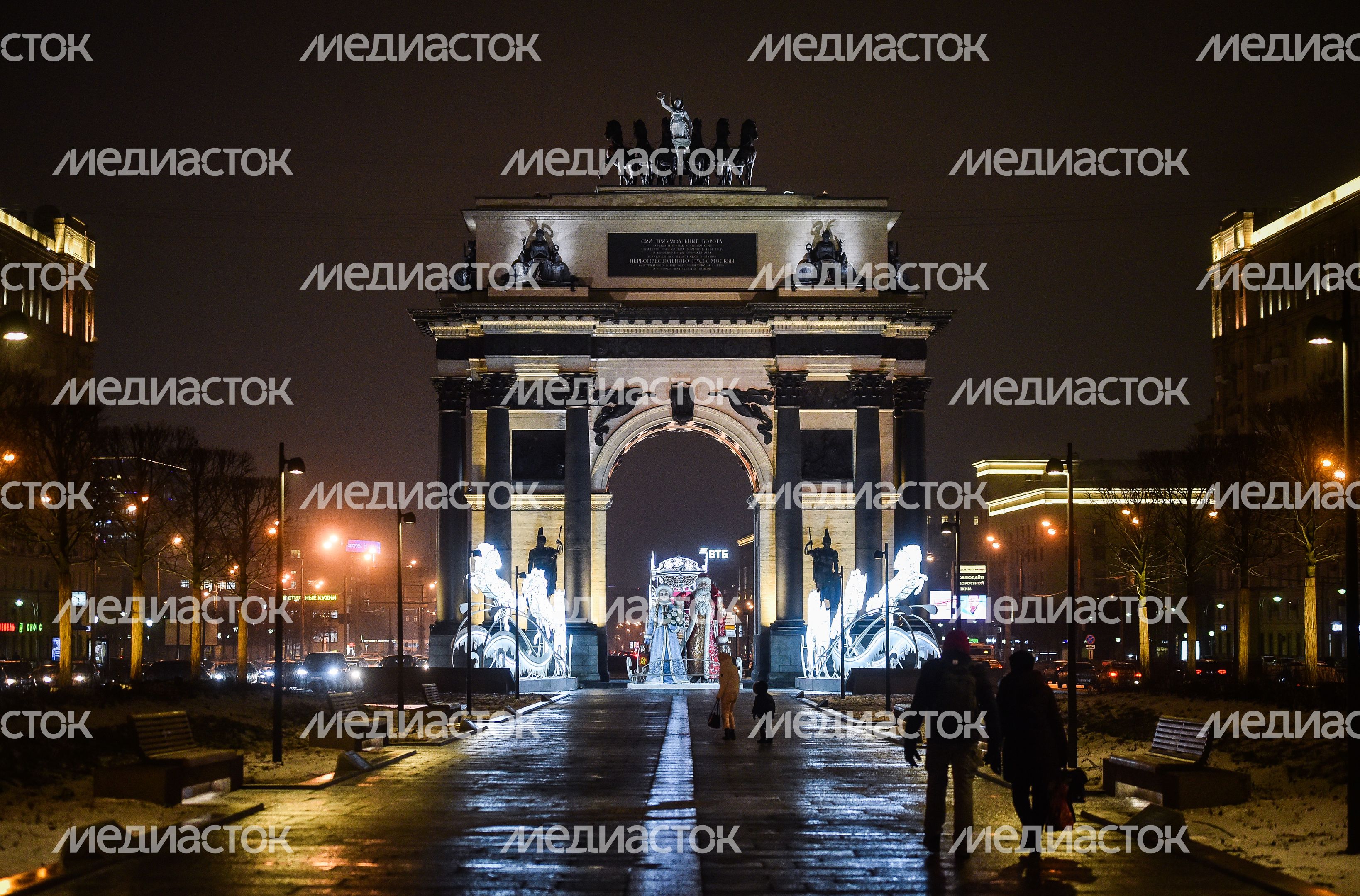 Новогодняя иллюминация в Москве