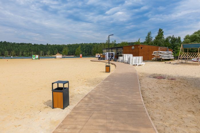 Дорожка на пляже Волкушинского карьера в Лыткарино