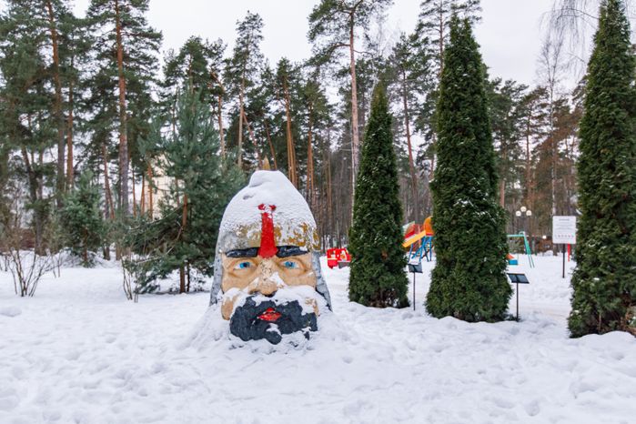 Детский городок "Сказочный" зимой в Красногорске