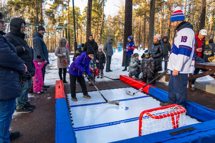 Спортивное мероприятие «Зимние рекорды» в детском городке «Сказочный»