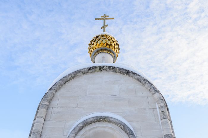 Памятник Петру и Февронии в Дмитрове