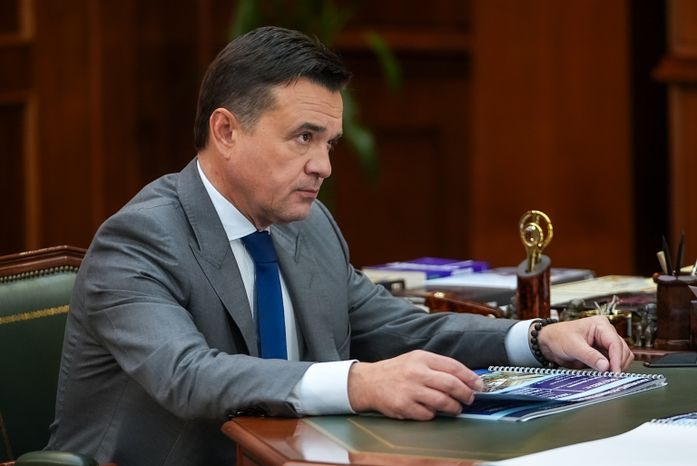 Андрей Воробьев обсудил развитие Власихи с главой ЗАТО Германом Потапчуком