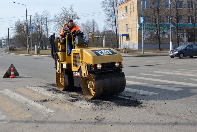 Ямочный ремонт дорог в Рошале