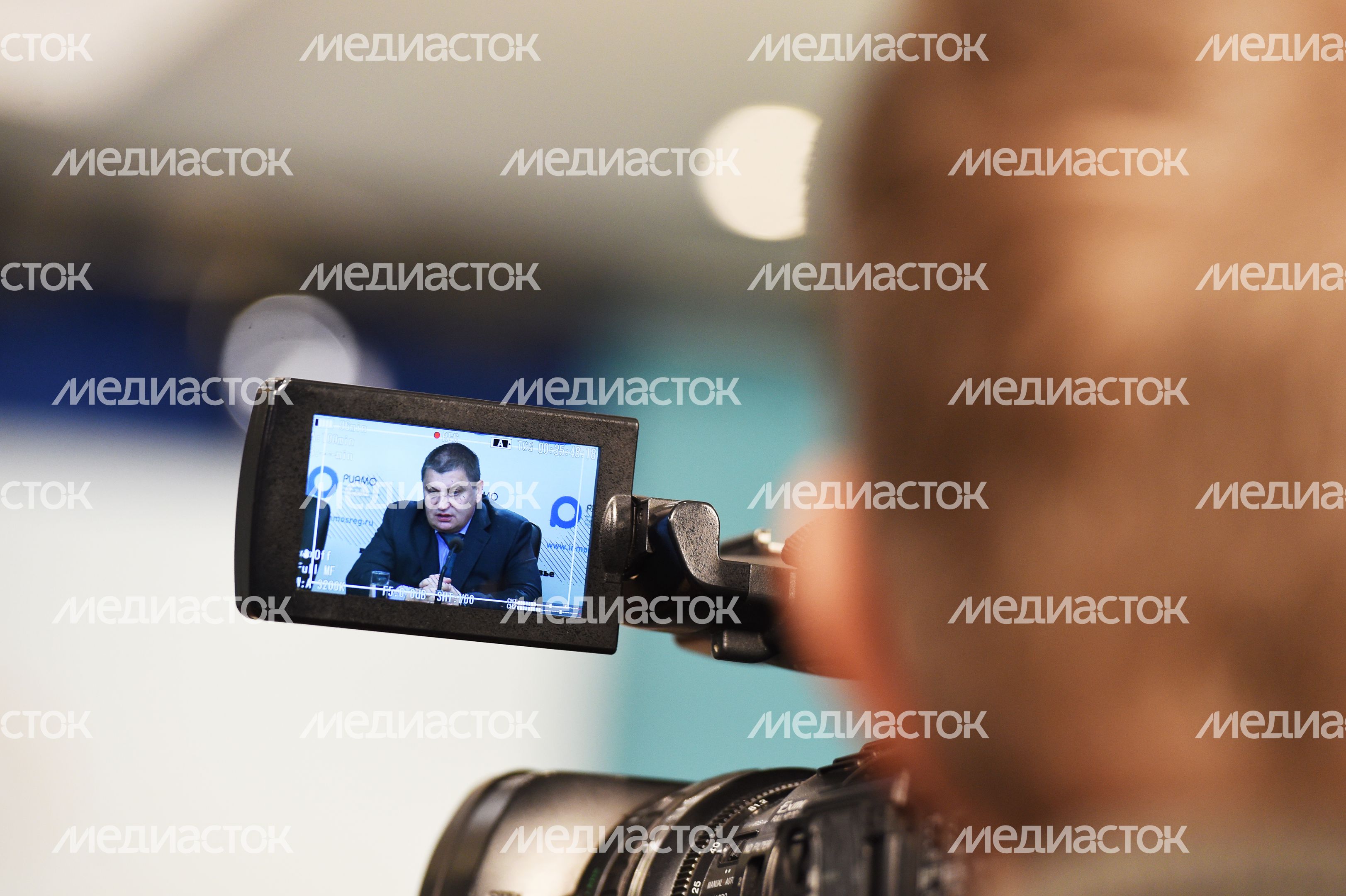 Пресс-конференция министра потребительского рынка и услуг Московской области Владимира Посаженникова Пресс-конференция министра потребительского рынка и услуг Московской области Владимира Посаженникова