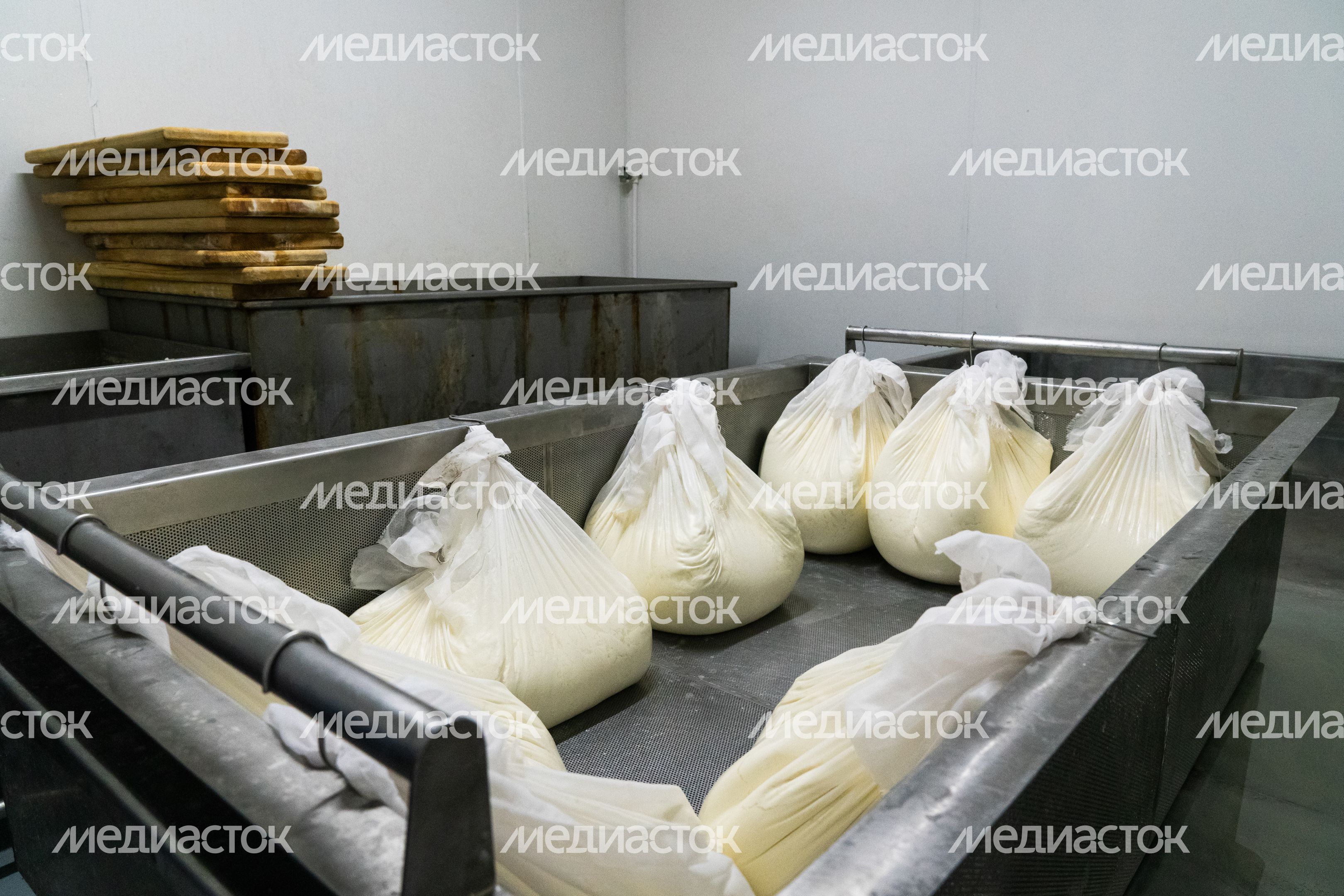 Сыроварня "Ройгас" в д. Лобаново г.о. Шаховская Сыроварня "Ройгас" в д. Лобаново г.о. Шаховская