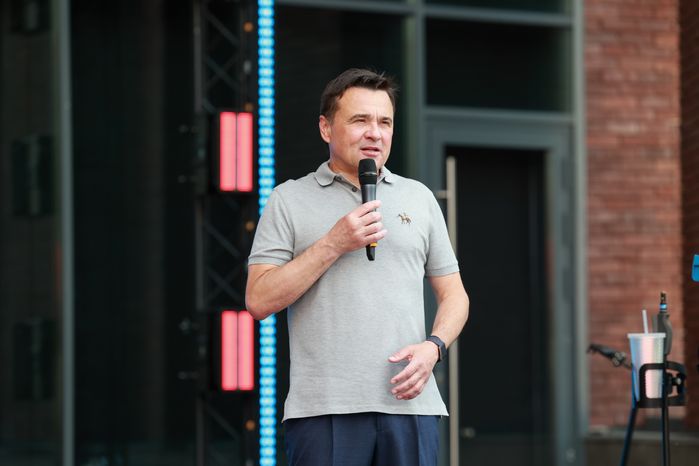 Андрей Воробьев поздравил победителей и призеров заключительного этапа Всероссийской олимпиады школьников